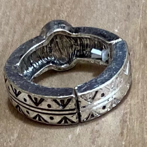 🎉❤️ Gwin Silver Turquoise Stretch Ring - Picture 3 of 4